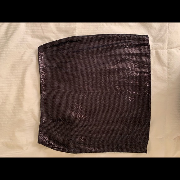 WHBM Black sequin skirt - Picture 4 of 7